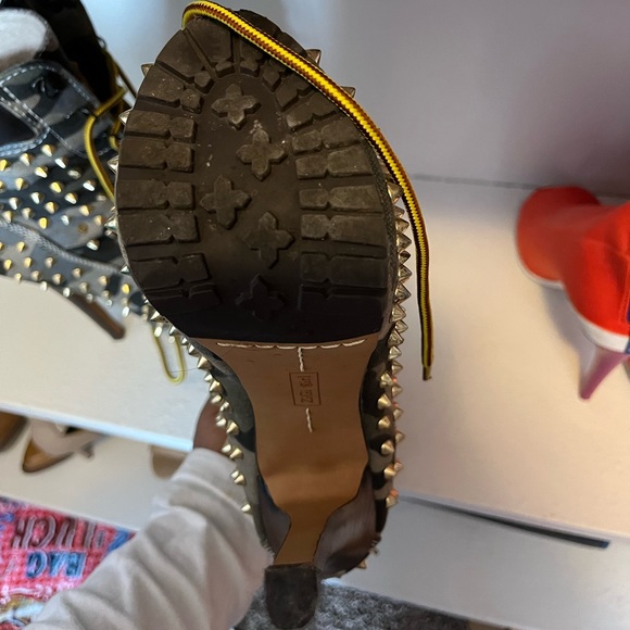 Bad bitch Alert! Army fatigue super high heeled boots - Picture 6 of 6